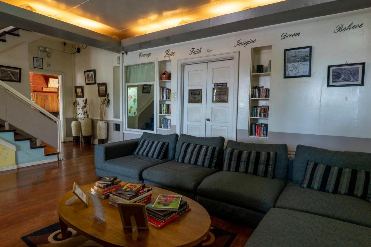 โอลด์ ออเรนจ์วูด เบด แอนด์ เบรคฟาสต์ Bed & Breakfast Baguio City ภายนอก รูปภาพ