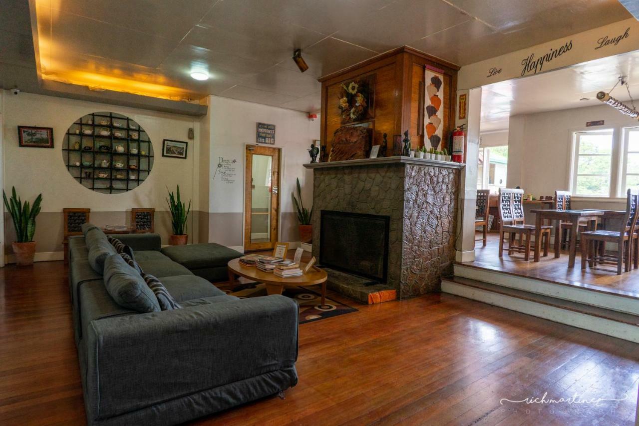 โอลด์ ออเรนจ์วูด เบด แอนด์ เบรคฟาสต์ Bed & Breakfast Baguio City ภายนอก รูปภาพ